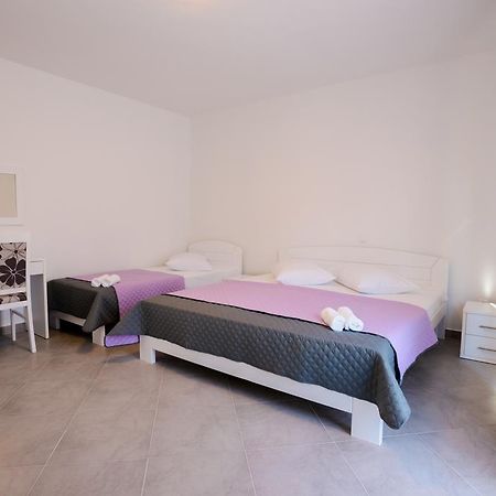 Rujno Apartments Starigrad Paklenica Dış mekan fotoğraf